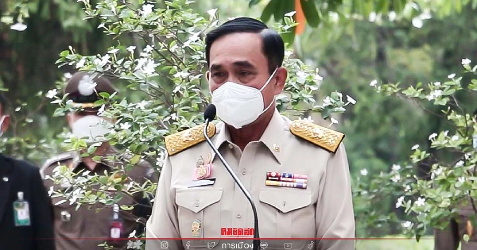 "นายกฯ" ฉุนสื่อบี้ถาม ปวีณ ลี้ภัย ย้อนถามออกไปเองไม่ใช่หรือ