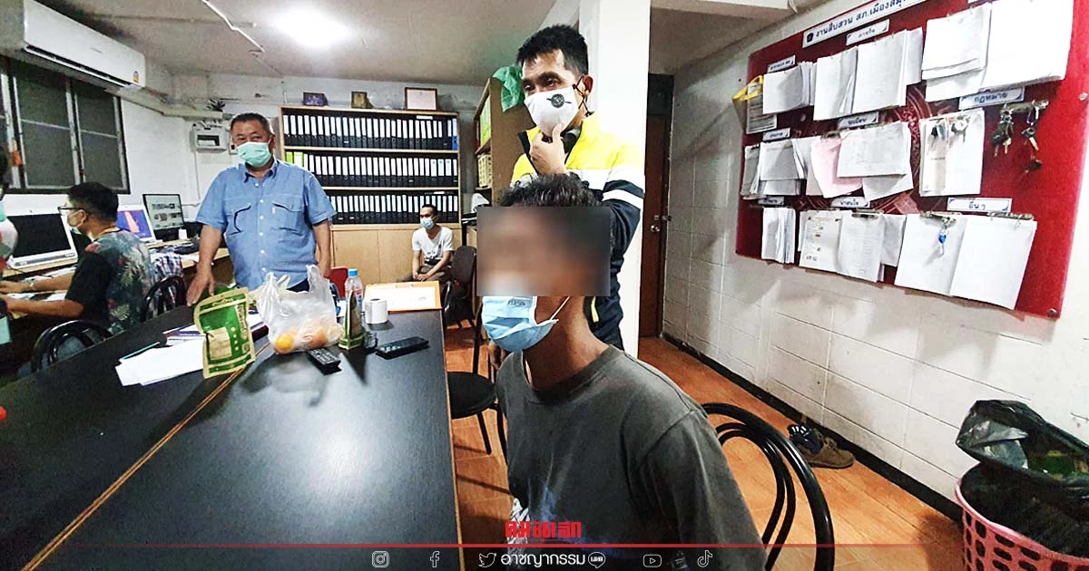 "สิบตำรวจตรี" วิวาทหนุ่มเร่ร่อน ยัวะเหล้ายี่ห้อไม่ถูกใจ พลาดท่าถูกแทงดับ