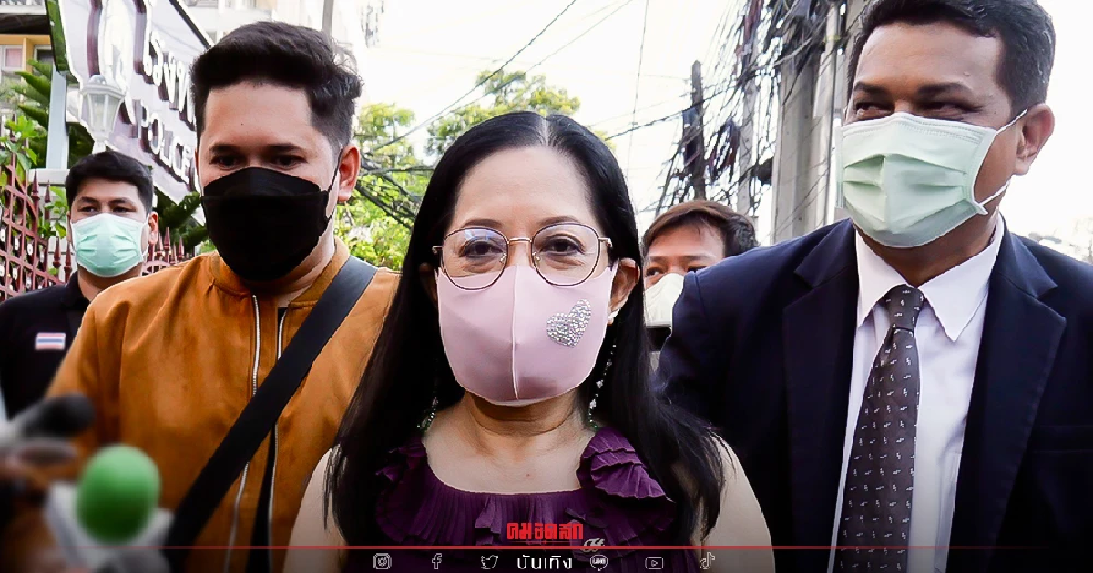 เอ๊ะ ยังไง? "แม่แตงโม" เปลี่ยนทนาย แถมบอกไม่ติดใจ ผลชันสูตรศพรอบ 2 เอ๊ะ ยังไง? "แม่แตงโม" เปลี่ยนทนาย แถมบอกไม่ติดใจ ผลชันสูตรศพรอบ 2
