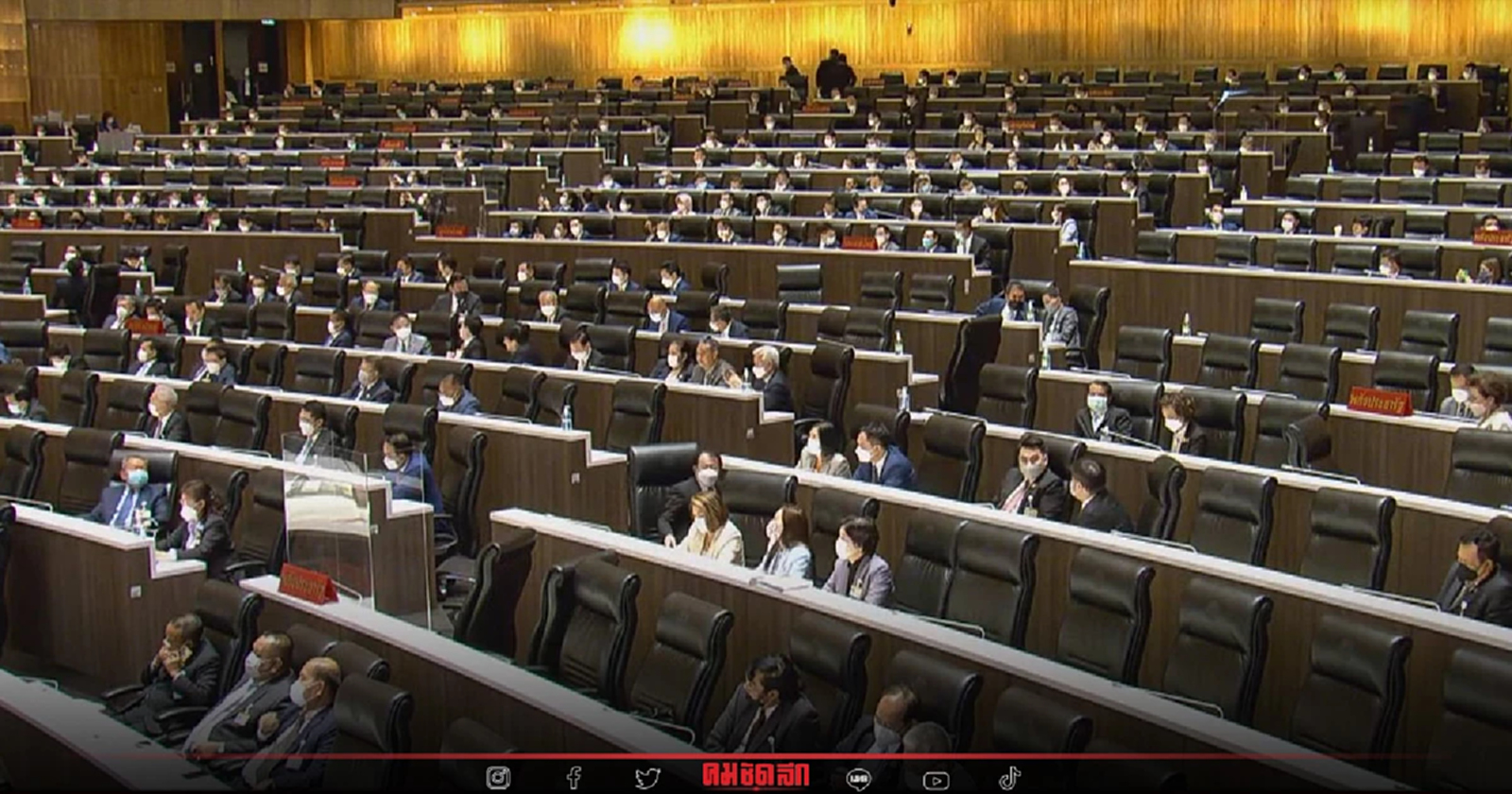 เพื่อไทย - ก้าวไกล คิดหนัก "อภิปรายไม่ไว้วางใจ" ส.ส.แปรพักตร์หลายคน