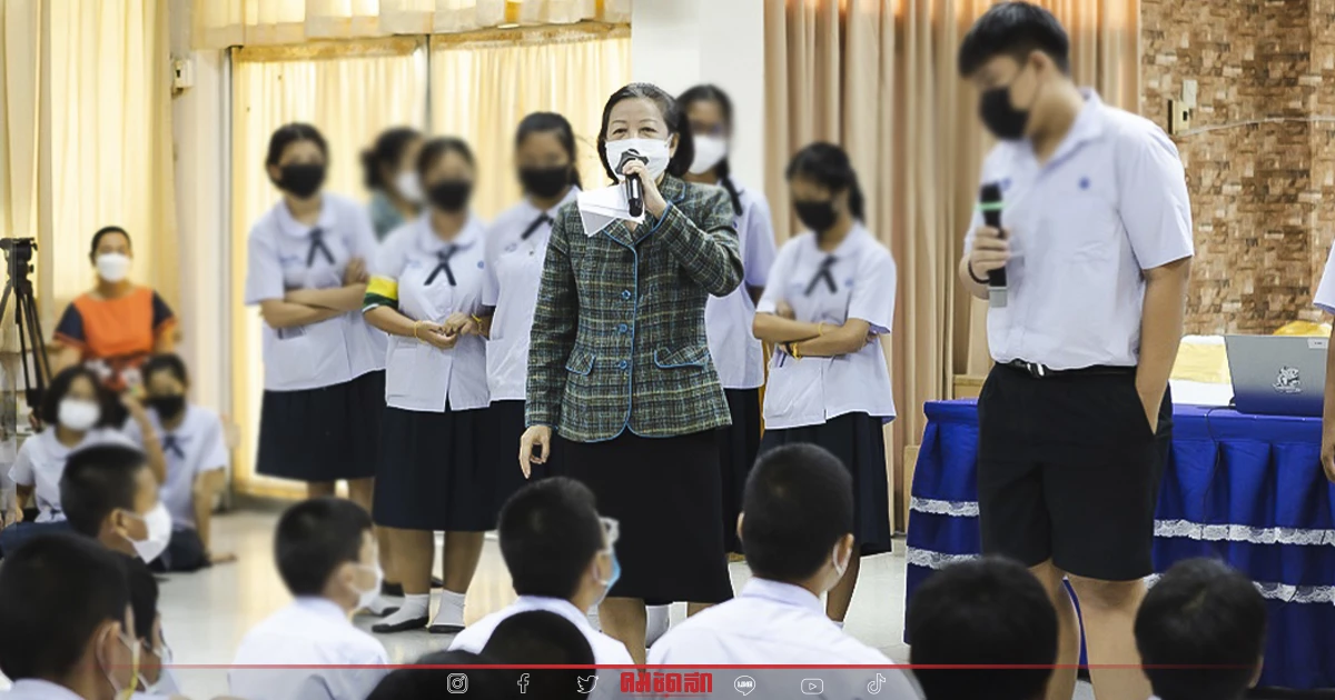 ราชบัณฑิต ชวนรักษ์ภาษาไทย กับ ประกวดเรียงความ “ครูใหญ่ในใจเรา” ราชบัณฑิต ชวนรักษ์ภาษาไทย กับ ประกวดเรียงความ “ครูใหญ่ในใจเรา”