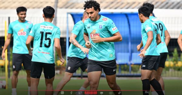 ไทยลีกกลางสัปดาห์"บีจีปทุมยูไนเต็ด"คืนสนาม บุกรัง"ฉลามชล" ไทยลีกกลางสัปดาห์"บีจีปทุมยูไนเต็ด"คืนสนาม บุกรัง"ฉลามชล"