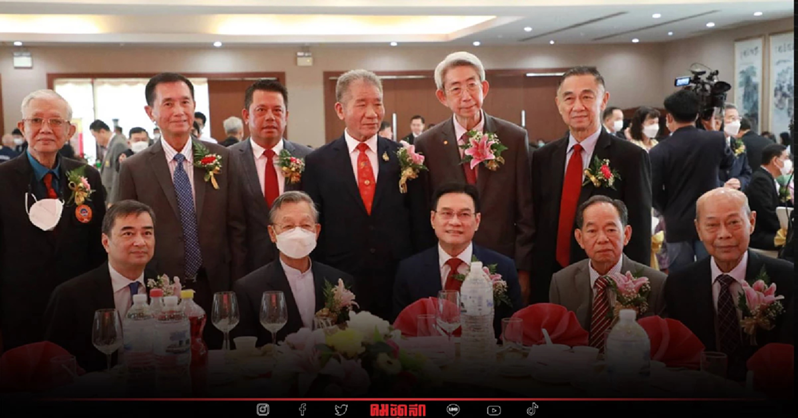 ปชป. มากันครบทีม ขอเสียง คนไทยเชื้อสาย จีน ที่สมาคมเก๊กเอี๊ย