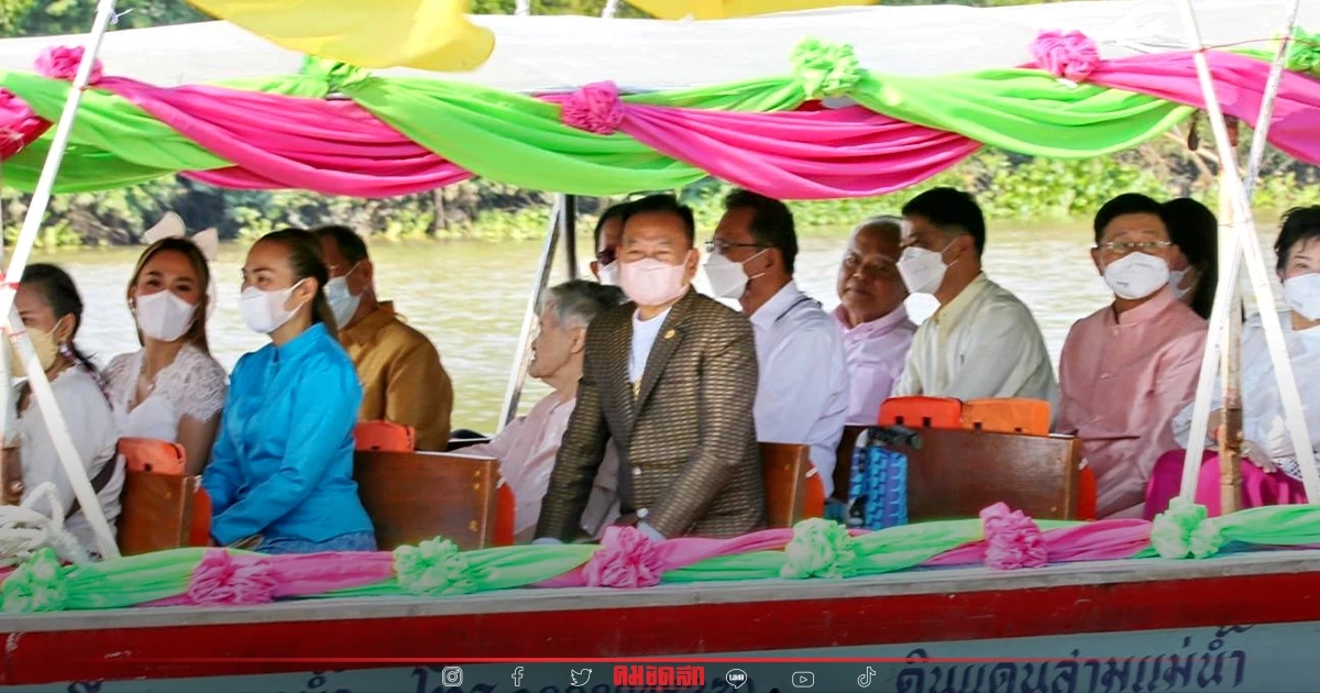 อรรถพล นำสมาคมชาวฉะเชิงเทรา ทอด "กฐินทางน้ำ" ได้ยอด 5.7 ล้าน อรรถพล นำสมาคมชาวฉะเชิงเทรา ทอด "กฐินทางน้ำ" ได้ยอด 5.7 ล้าน