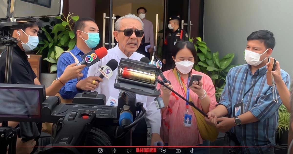 “ชูวิทย์” บุกร้องอัยการสอบสวนตั้งข้อหาเพิ่ม “ตู้ห่าว” นำเข้ายาเสพติด