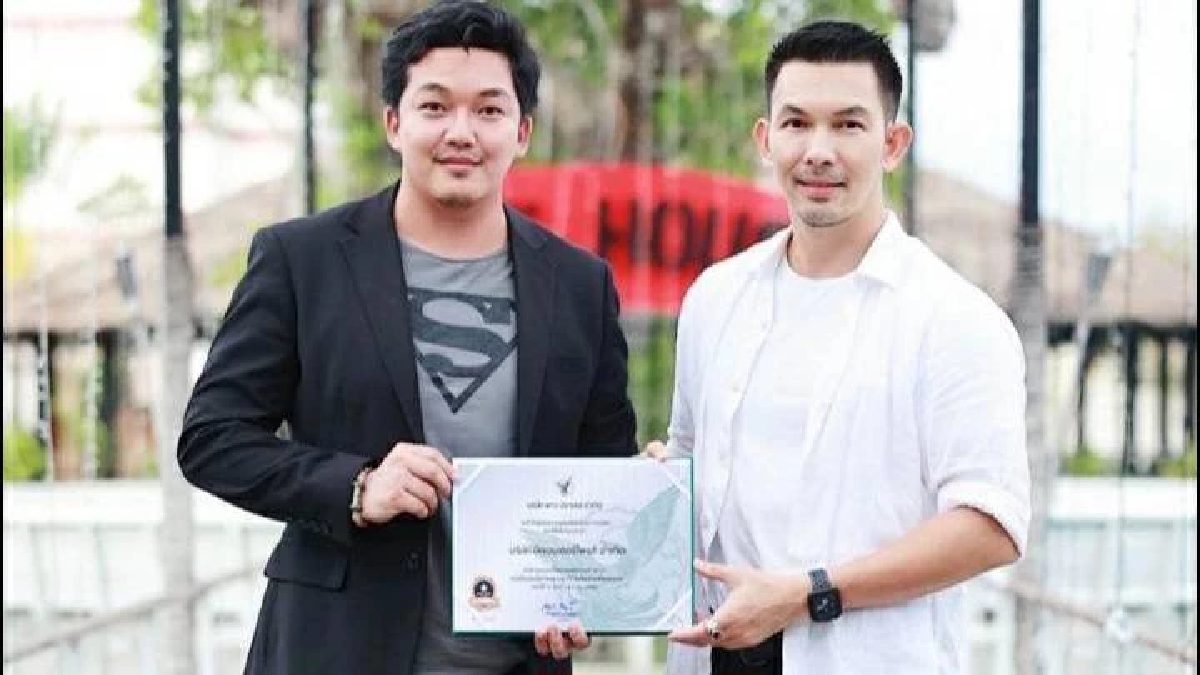ธุรกิจออนไลน์ยุคใหม่ ปั้นยอดขายเจ็ดหลักโดยไม่ต้องขายเอง