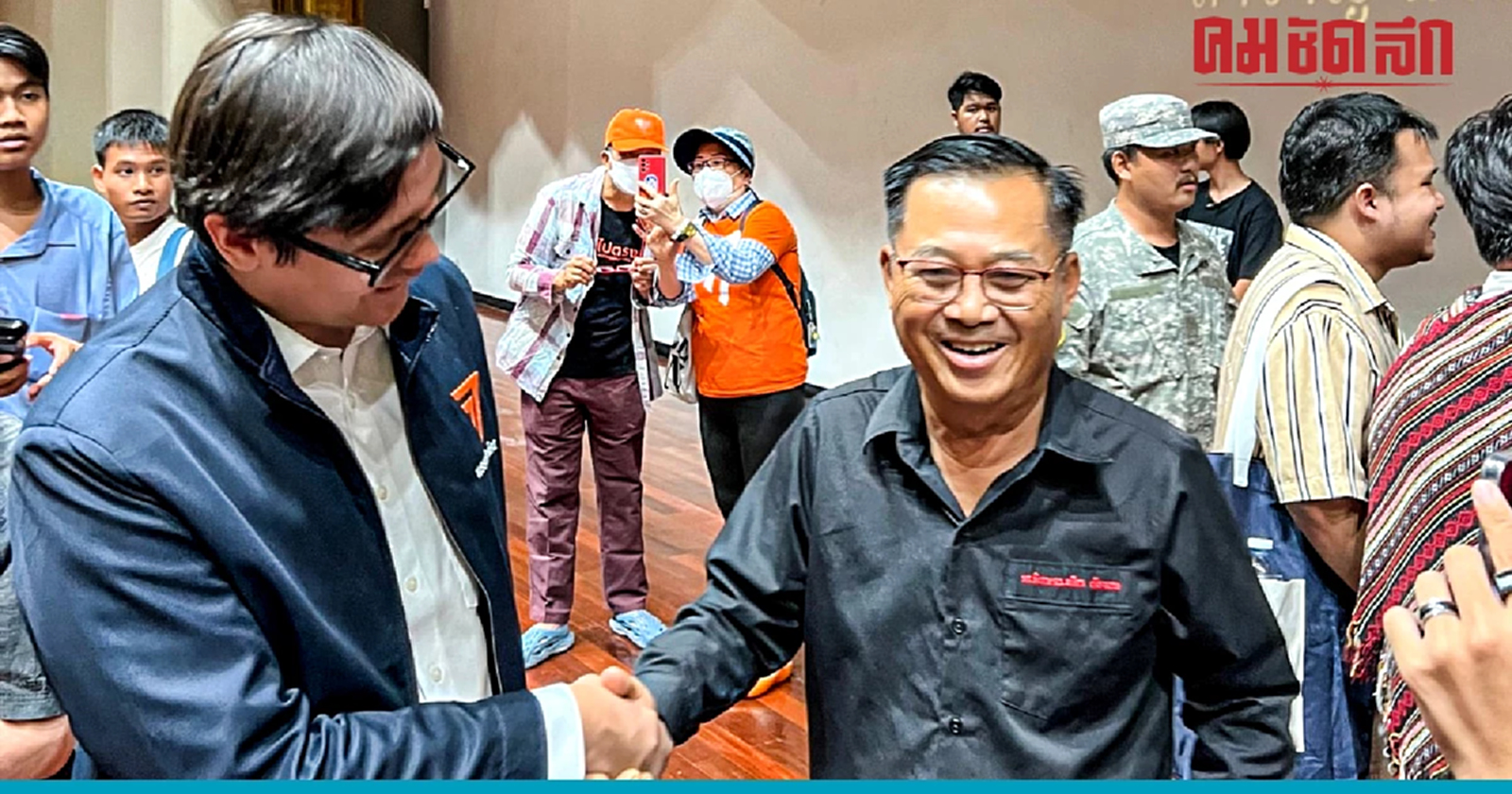 'อดิศร' จับมือ ก.ก.โชว์ลดกระแสทัวร์ลง 'รังสิมันต์' มั่นใจ 'พิธา' นั่งนายกฯ