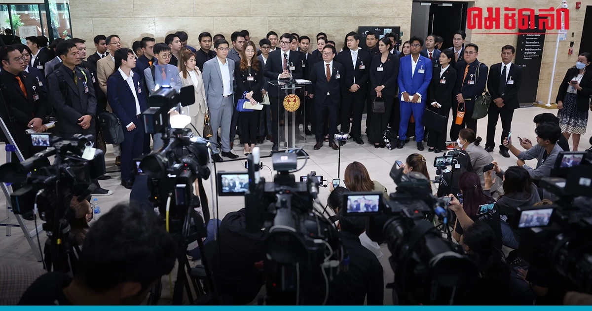 'ไทยสร้างไทย' ชูธงปิดสวิตช์สว. - สับเลื่อนประชุมสภาฯส่งผลสูญงบใช่เหตุ 8 ล. 'ไทยสร้างไทย' ชูธงปิดสวิตช์สว. - สับเลื่อนประชุมสภาฯส่งผลสูญงบใช่เหตุ 8 ล.