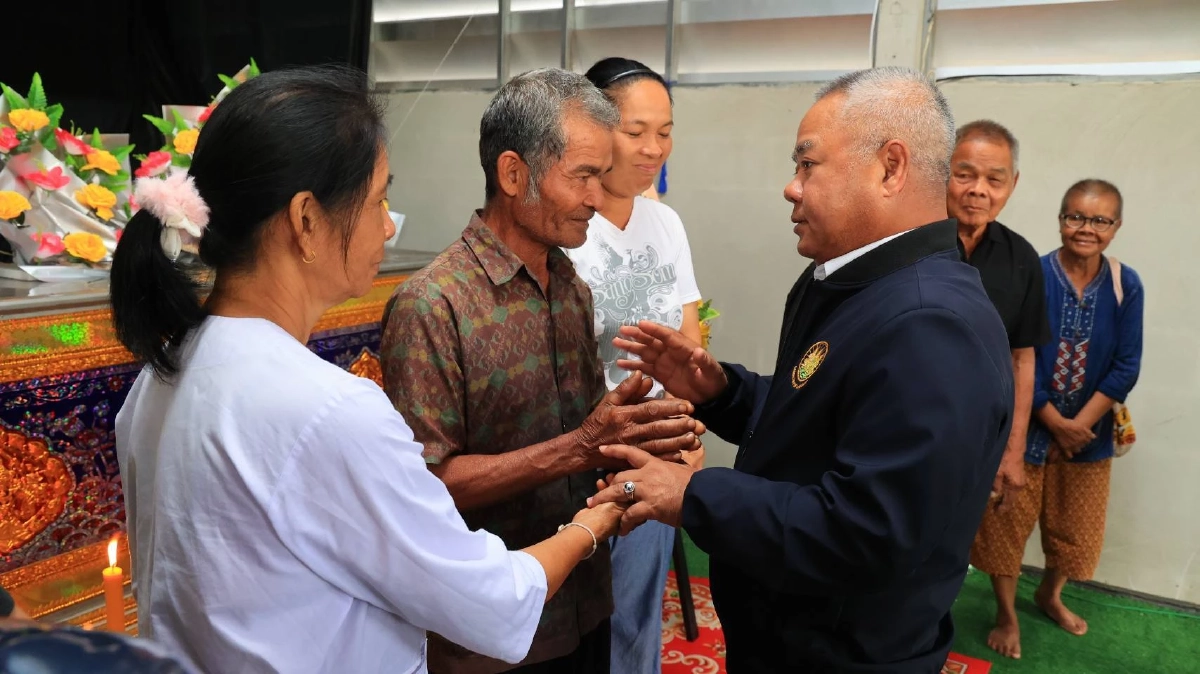 'พิพัฒน์' สั่งสปส. มอบเงินเยียวยาครอบครัวผู้เสียชีวิตเหตุสู้รบในอิสราเอล