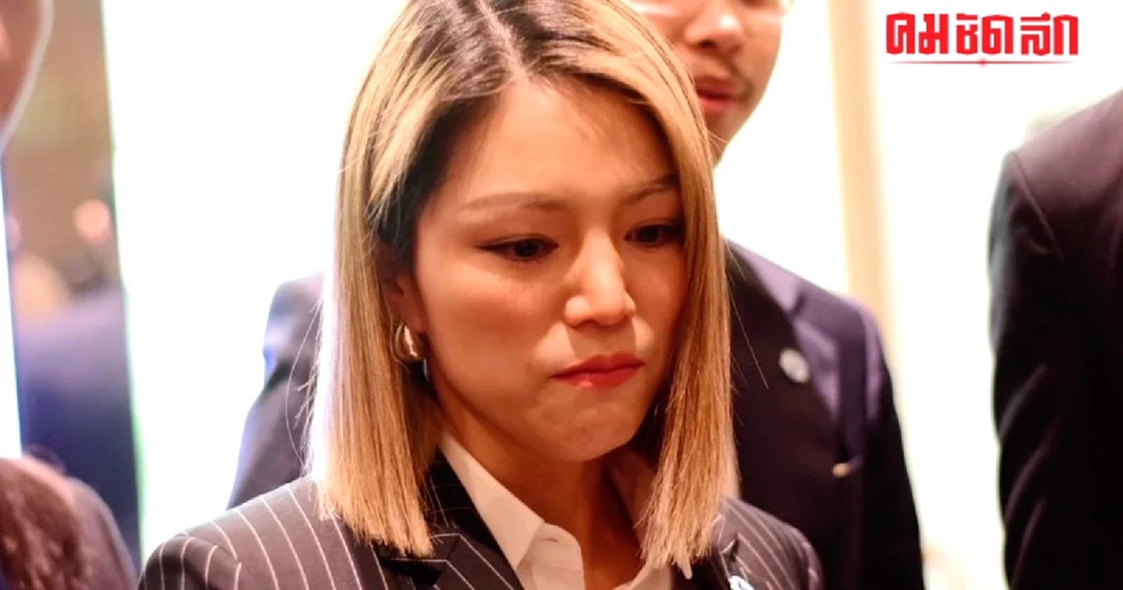 เปิดเบื้องลึก ไลน์หลุด แผนสกัด ‘มาดามเดียร์’ ชิงเก้าอี้ ‘หัวหน้าพรรคปชป.’