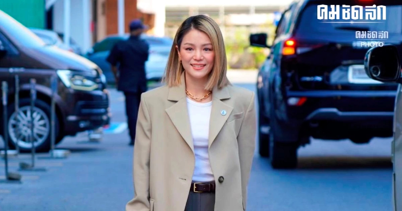 สู้ไม่ถอย 'มาดามเดียร์' ชิงตำแหน่ง 'หัวหน้าพรรคประชาธิปัตย์' พรุ่งนี้