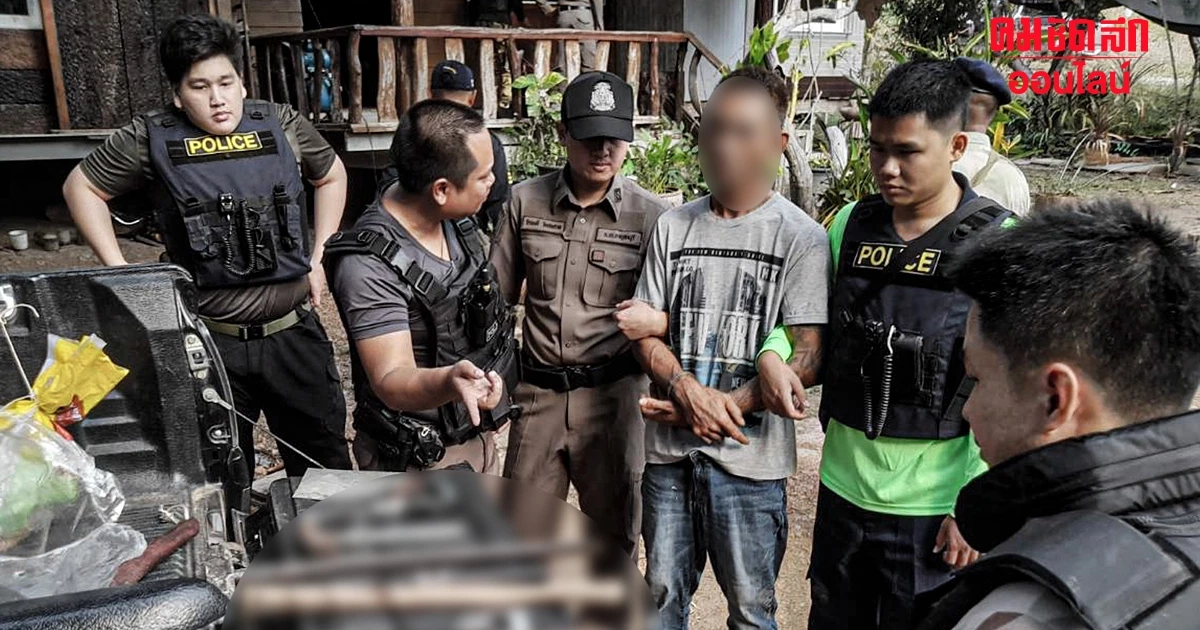 ล็อกทาสยาคลั่ง ไล่ทุบรถนักท่องเที่ยว 6 คันรวด