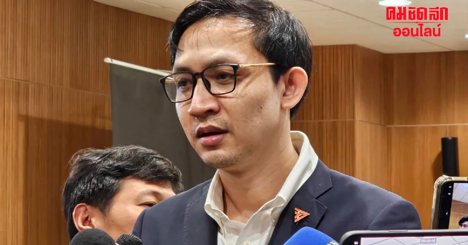 ‘จิรัฎฐ์’ ซัดกองทัพ ไม่พิสูจน์ แต่แจ้งความ มั่นใจโดนเกมการเมือง