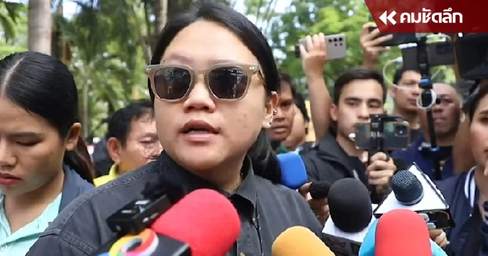 ทีมทนาย 'บุ้ง ทะลุวัง' จี้ราชทัณฑ์ขอประวัติการรักษาย้อนหลัง 'บุ้ง'