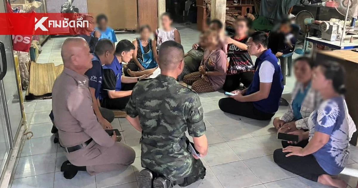ญาติช็อก! ล้มทั้งยืน จนท.แจ้งข่าวเศร้า "พลทหาร" พลีชีพ เหตุปะทะไทย-กัมพูชา ญาติช็อก! ล้มทั้งยืน จนท.แจ้งข่าวเศร้า "พลทหาร" พลีชีพ เหตุปะทะไทย-กัมพูชา