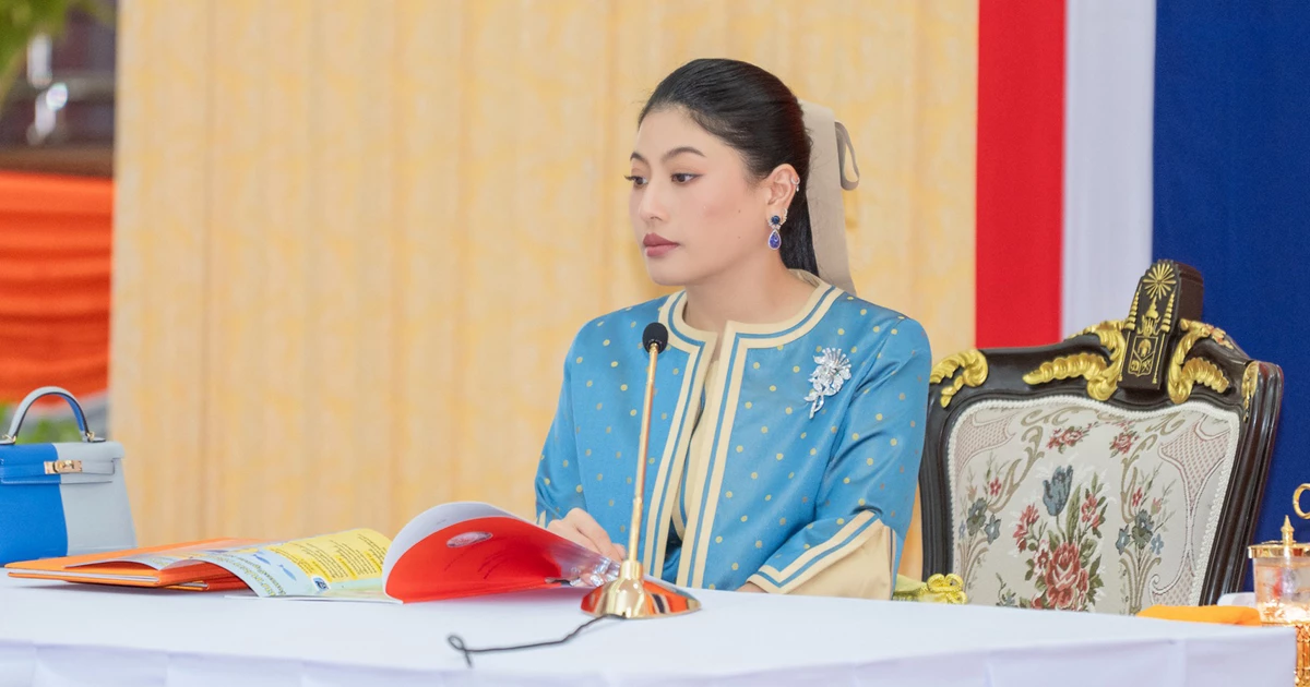 เจ้าฟ้าสิริวัณณวรีฯ ทรงประชุมวิสามัญฯมูลนิธิอนุรักษ์ปะการัง