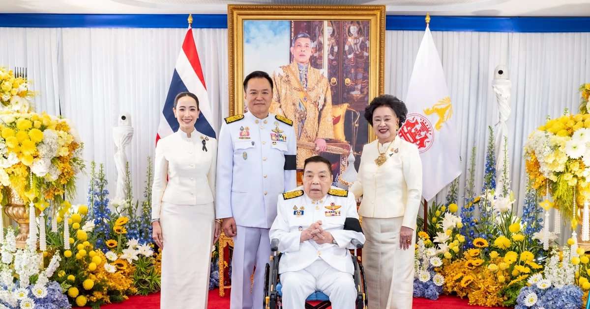 "อนุทิน" รับพระบรมราชโองการโปรดเกล้าฯ แต่งตั้งเป็นนายกรัฐมนตรี